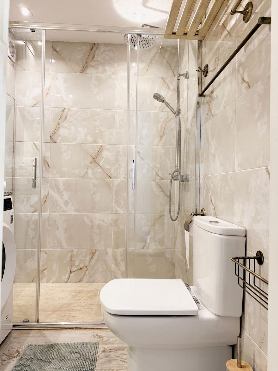 Shower, Toilet, Bathroom