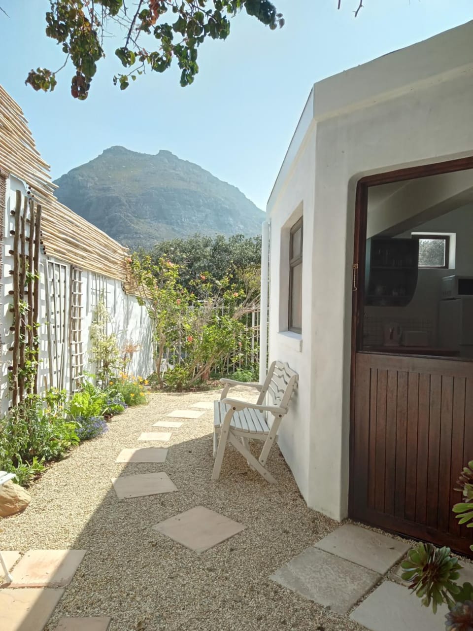 Garden, Mountain view