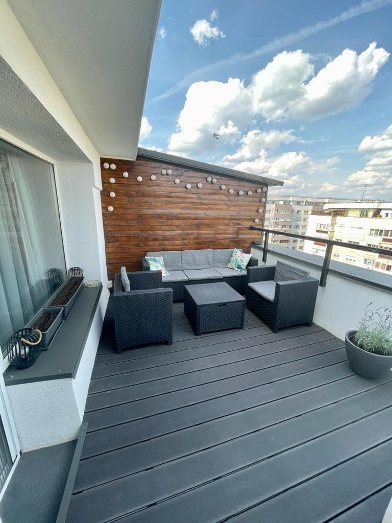 Demure Terrace Apartment Apartment in Bucharest