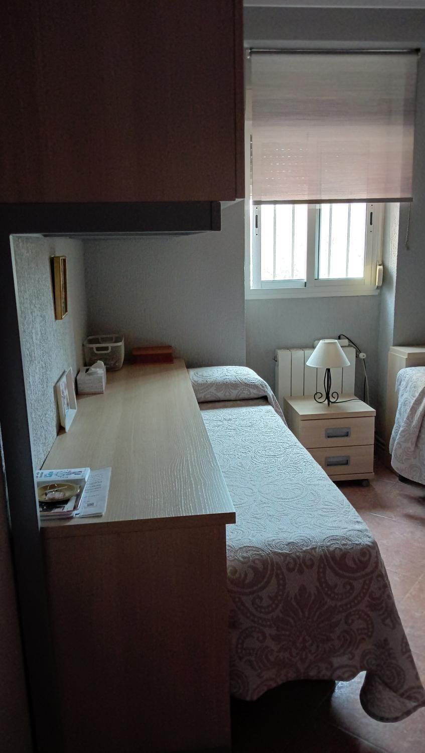 Habitación en casa de María Vacation rental in Huelva