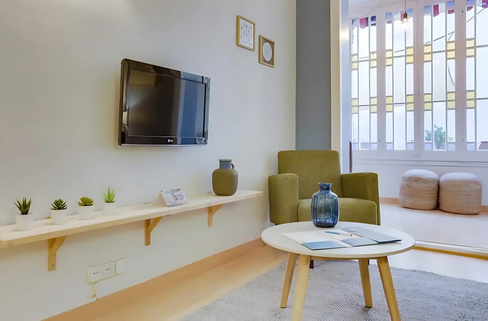 Communal lounge/ TV room, Living room, Lounge or bar