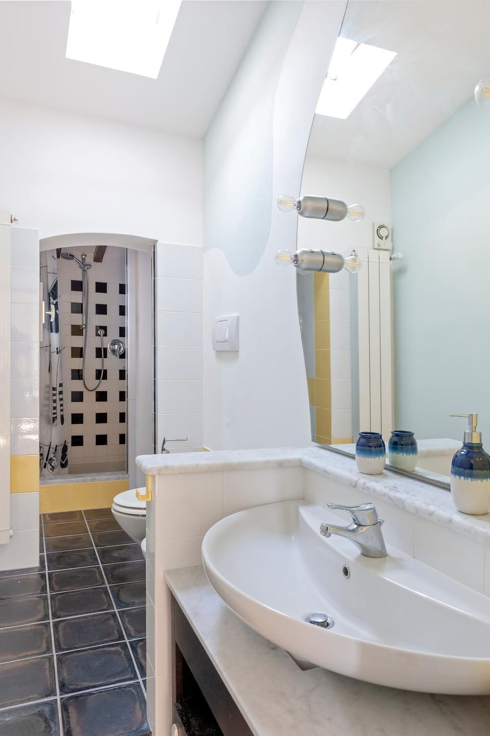 Windrose Parrot' s Nest Apartment in Livorno