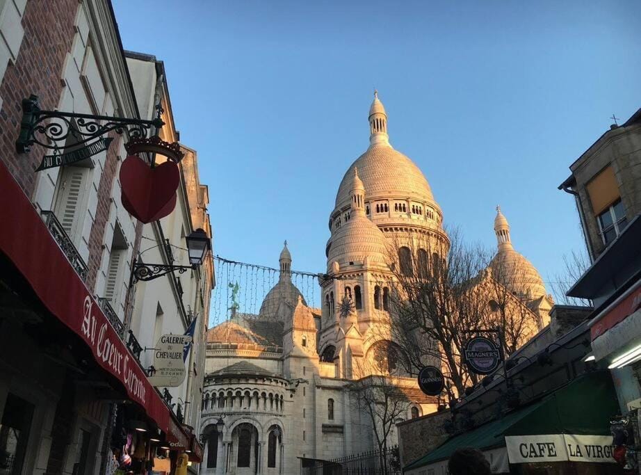 Nearby landmark