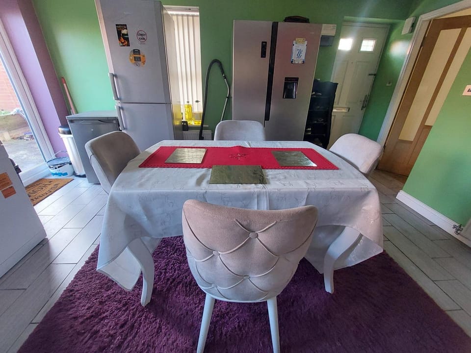 Single guest room in Walsall Vacation rental in Walsall