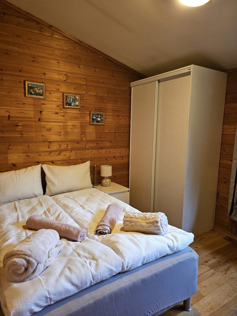 Bed, Photo of the whole room, Bedroom, towels, wardrobe