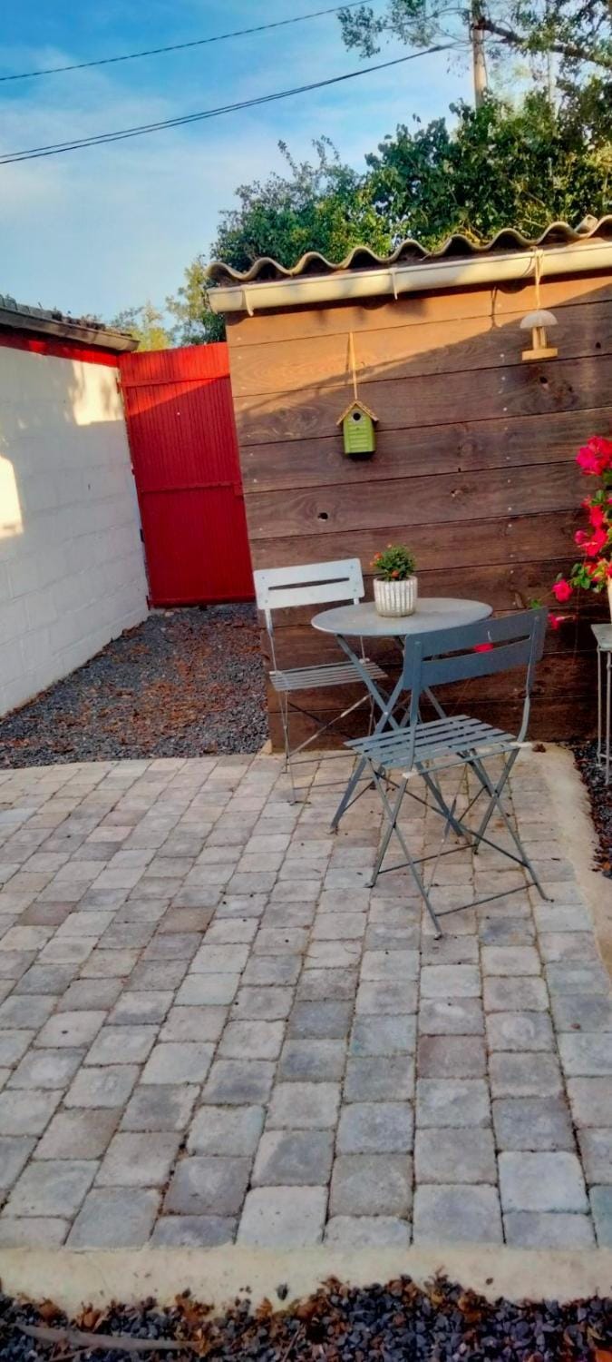 Patio, Balcony/Terrace