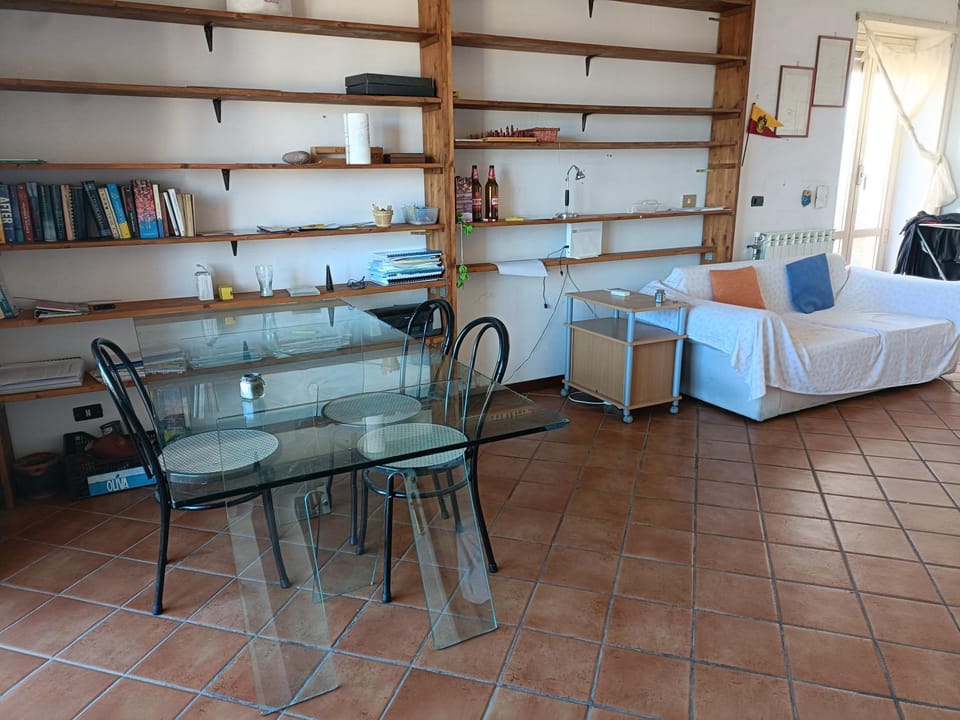 Casa Oslavia ,Senza ZTL, Parcheggio Gratuito Bed and Breakfast in Viterbo