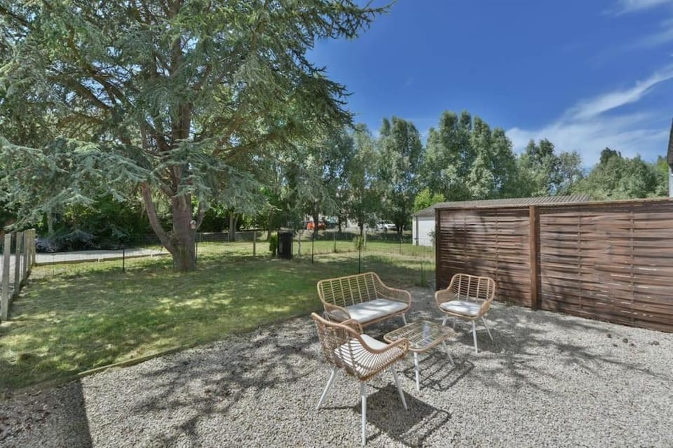 Appartement 4 personnes entrée le Touquet avec terrasse et jardin Apartment in Hauts-de-France