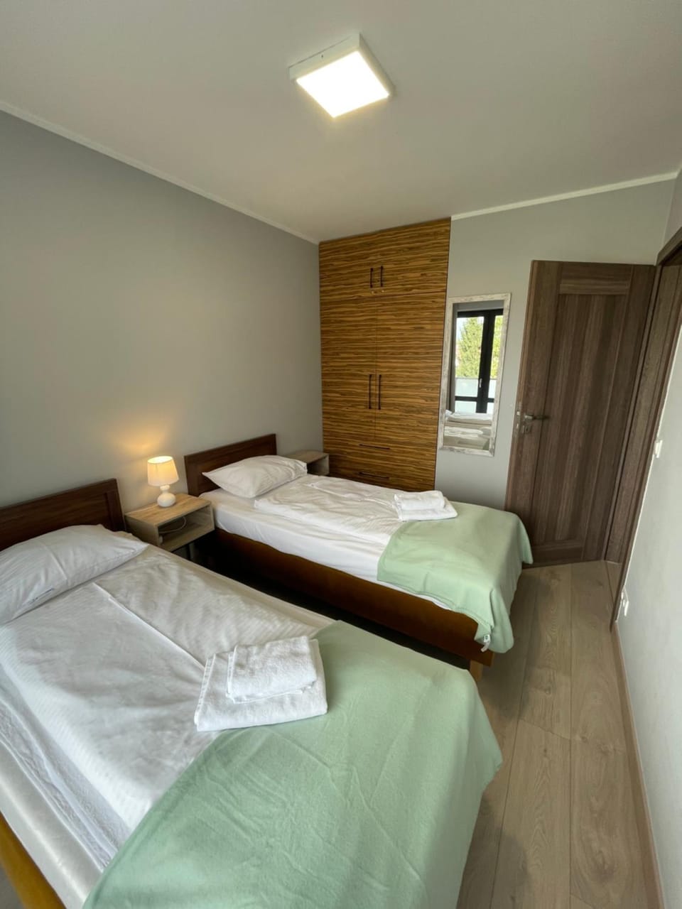 Bed, Photo of the whole room, Bedroom, wardrobe
