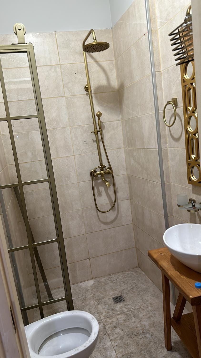 Toilet, Bathroom
