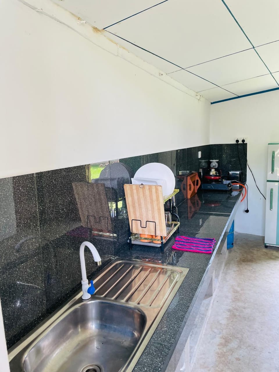 Villa Hideout Hotel in Southern Province