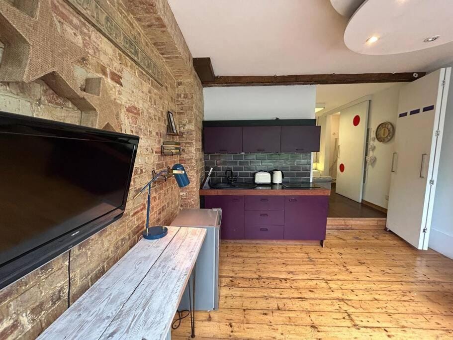 Bright Flat in Islington Apartment in London Borough of Islington