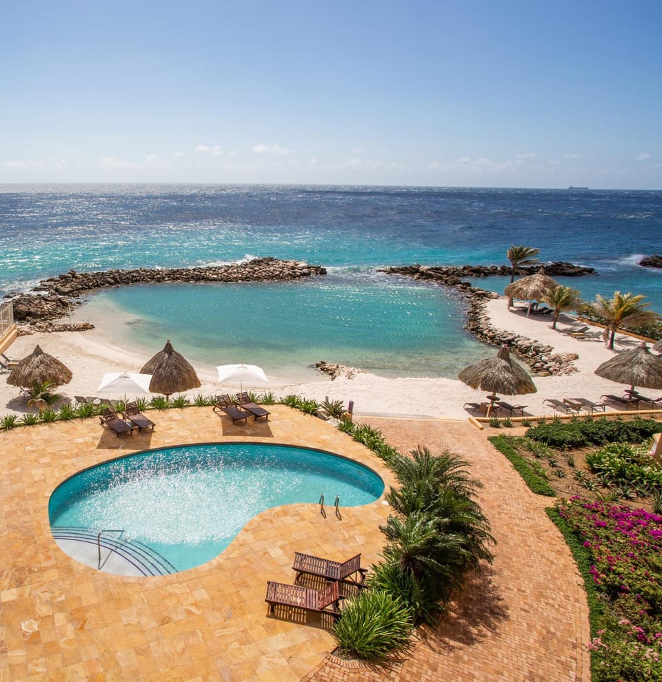 Beach, Pool view, Sea view, Swimming pool, sunbed