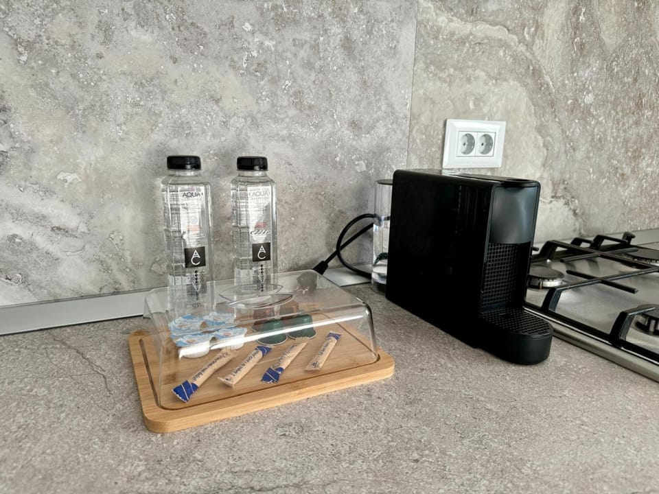 Coffee/tea facilities, Kitchen or kitchenette