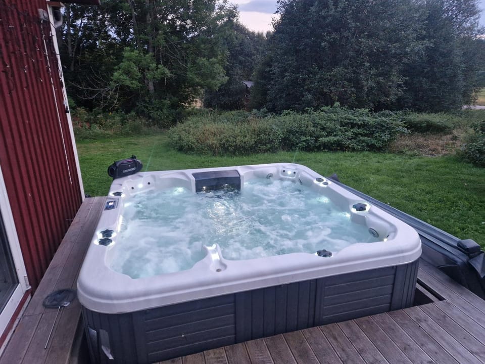 Hot Tub