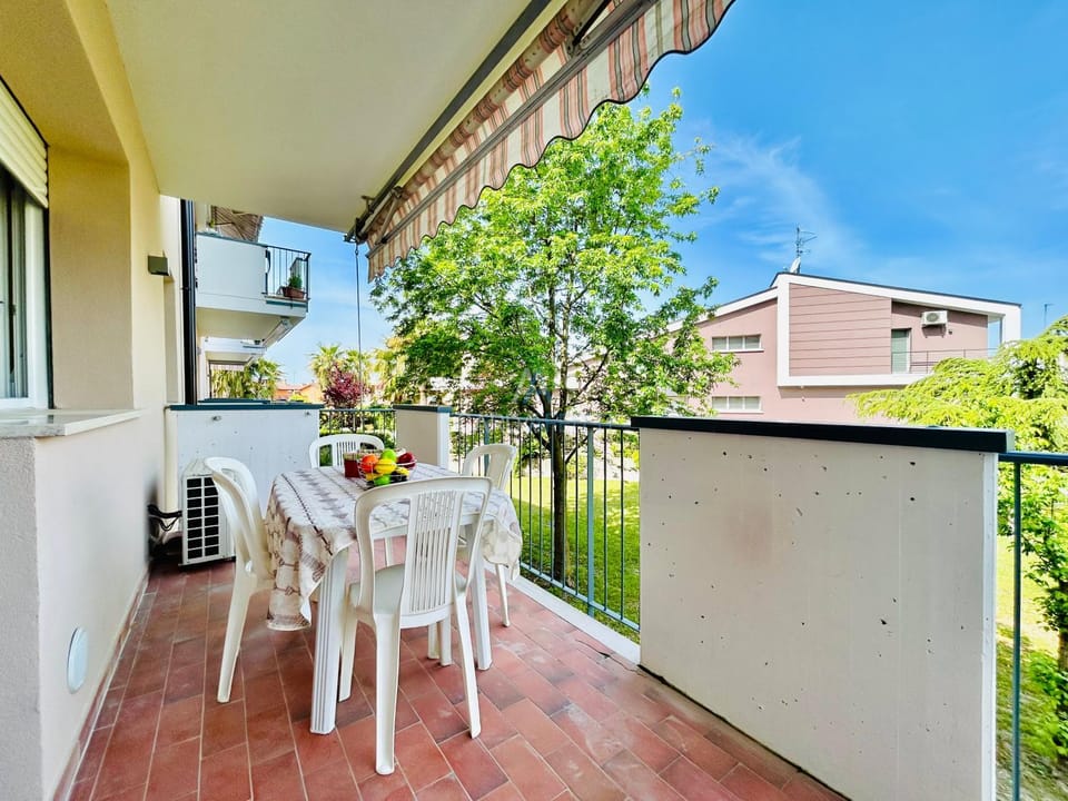 Balcony/Terrace, Balcony/Terrace