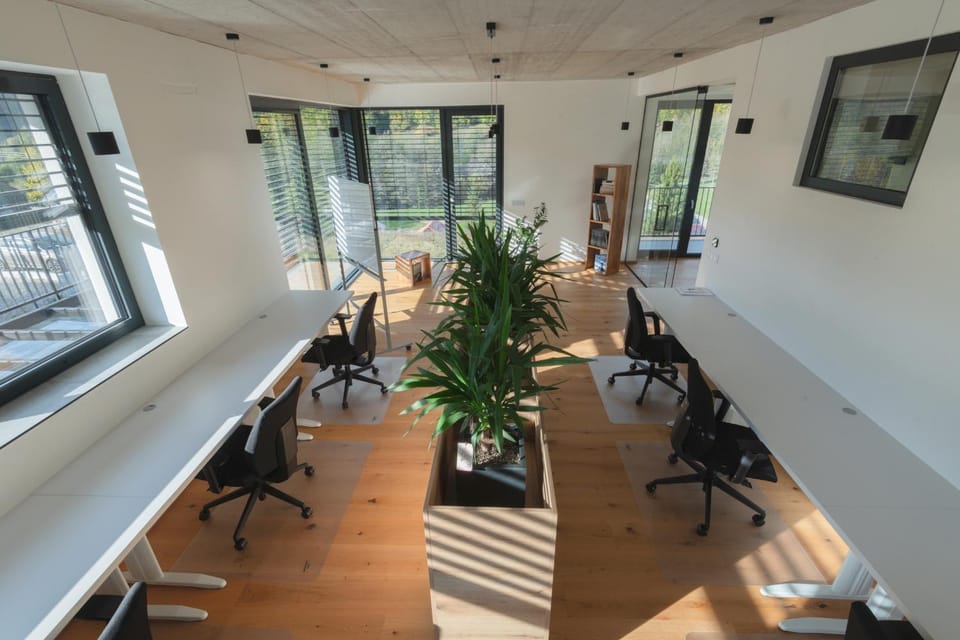 Business facilities, Seating area, Meeting/conference room