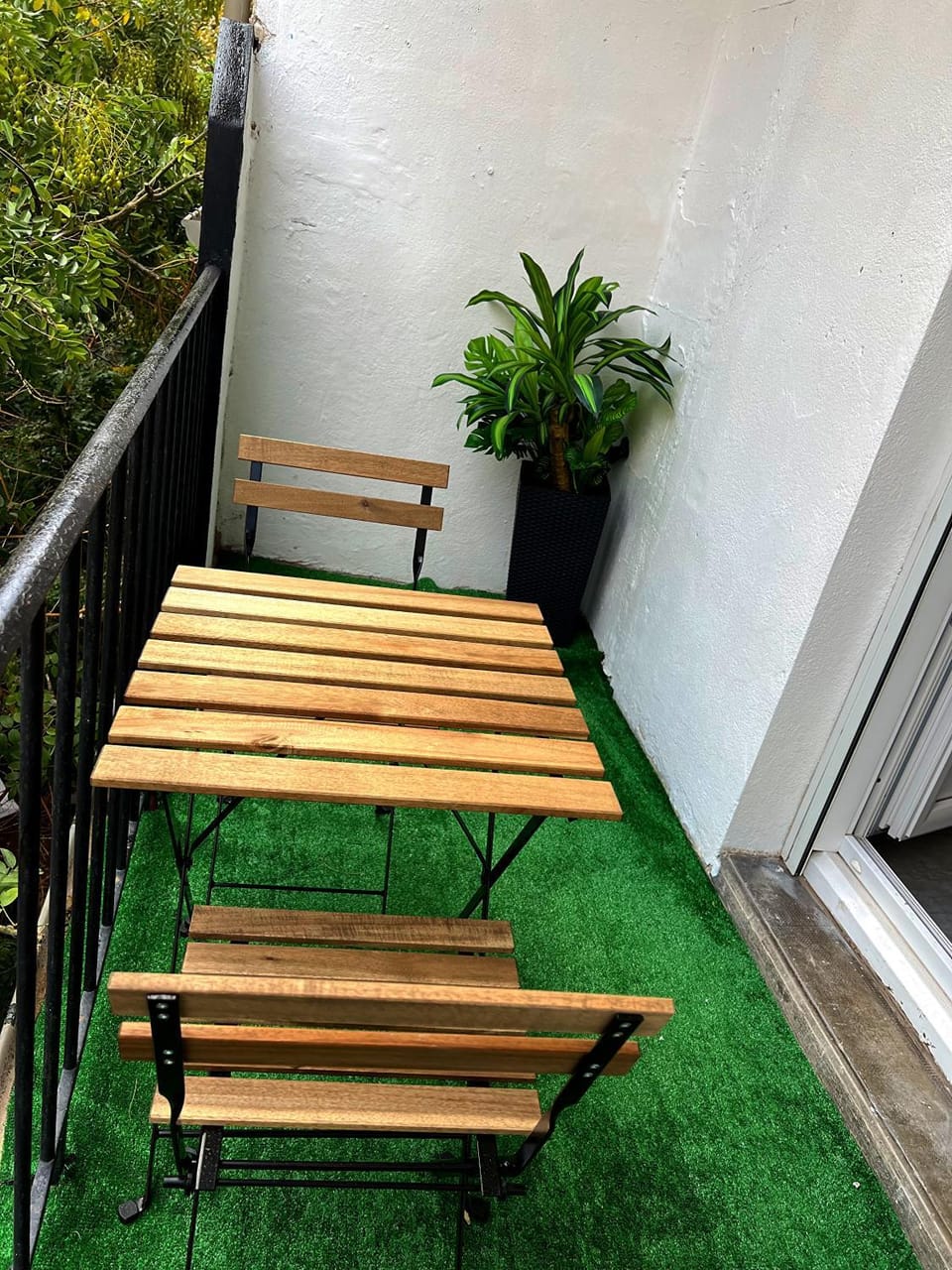 Patio, View (from property/room), Balcony/Terrace, Dining area, Inner courtyard view
