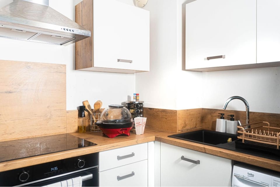 Kitchen or kitchenette, stove