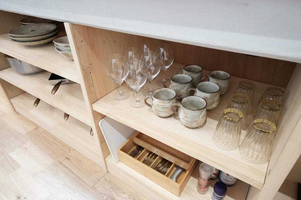 Kitchen or kitchenette