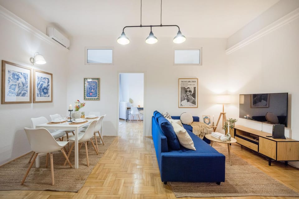Magnificent 3BR with Balcony by Dohany Synalogue Apartment in Budapest