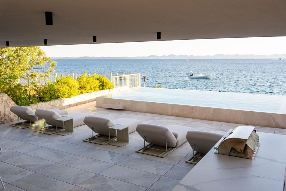 Pool view, Swimming pool, Swimming pool
