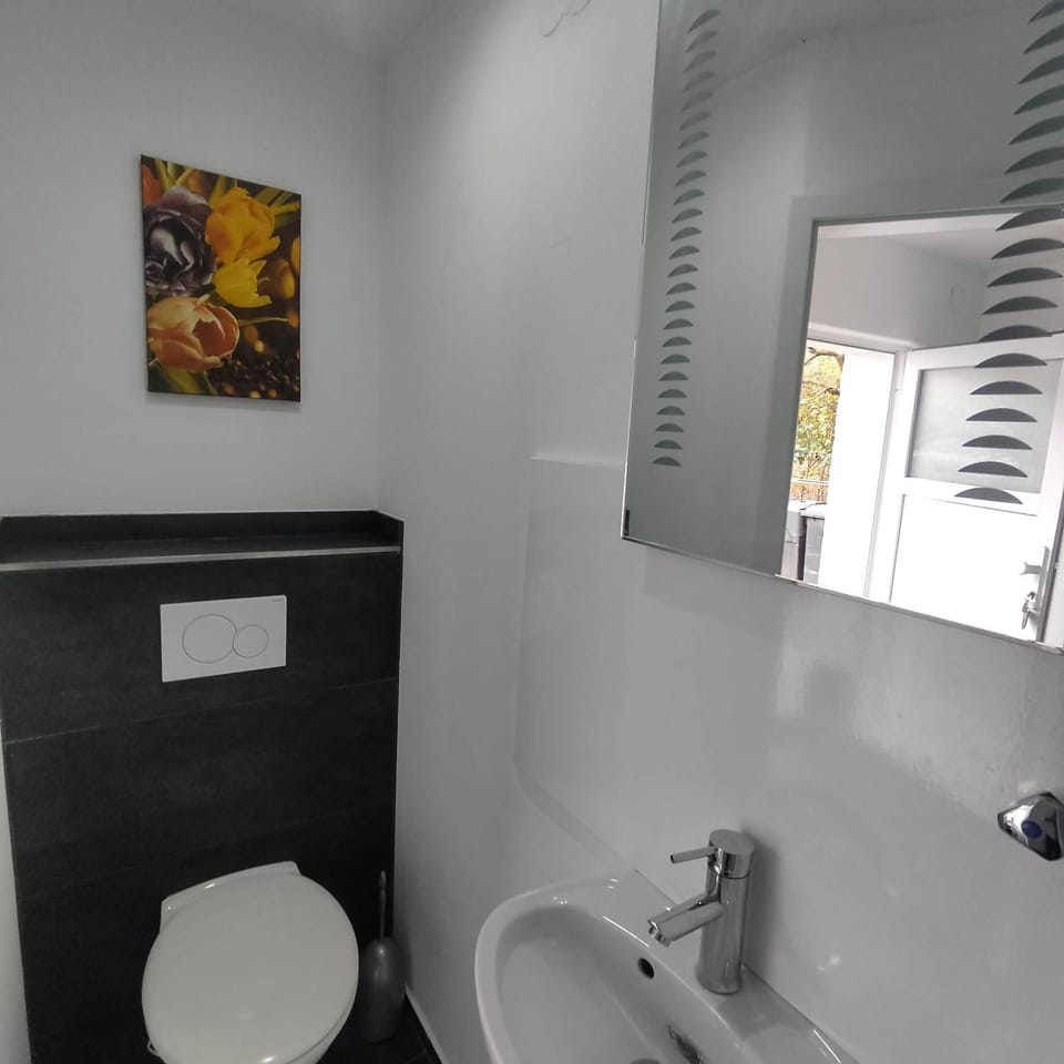 Modernes einzimmer Apartment Apartment in Baden-Baden