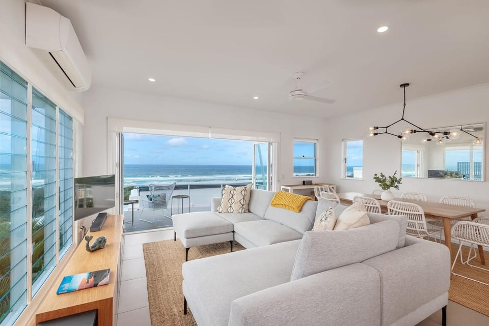Natural landscape, Living room, Sea view