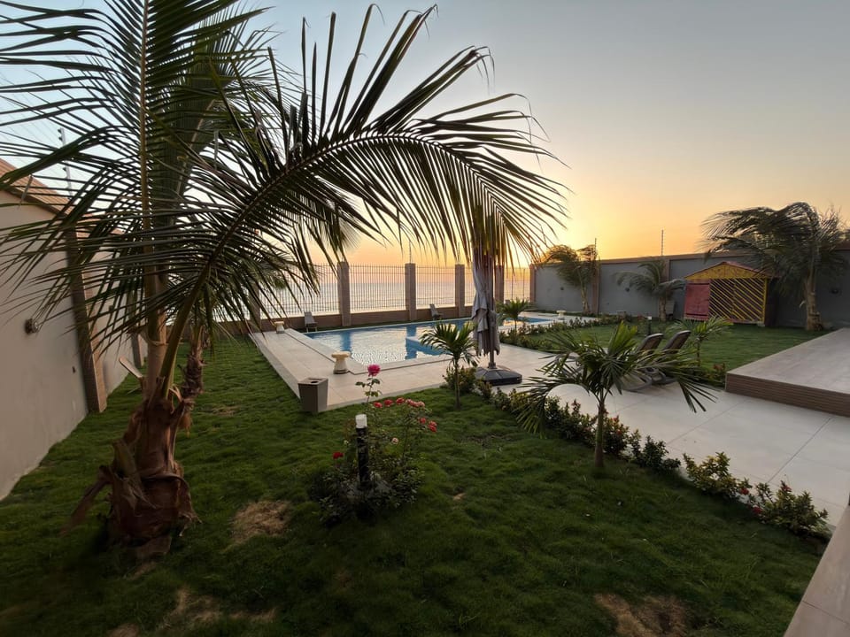 OceanView Ndayane by BlueHorizons - Villa pieds dans l'eau, piscine privée, vue océan Villa in Thiès Region, Senegal
