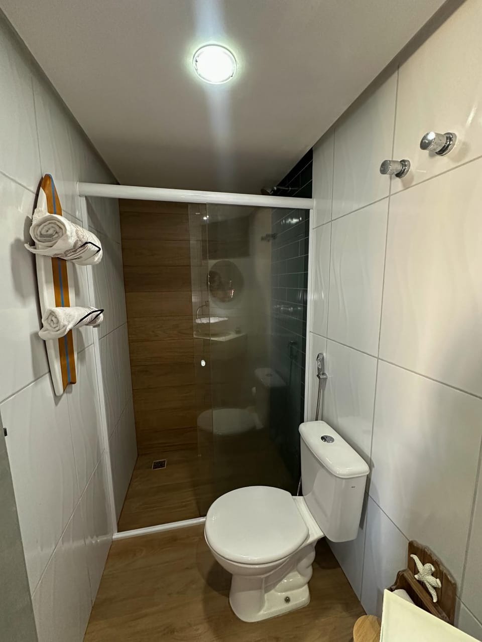 Shower, Bathroom, towels