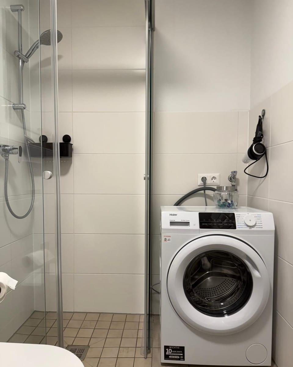 Shower, Bathroom, washing machine
