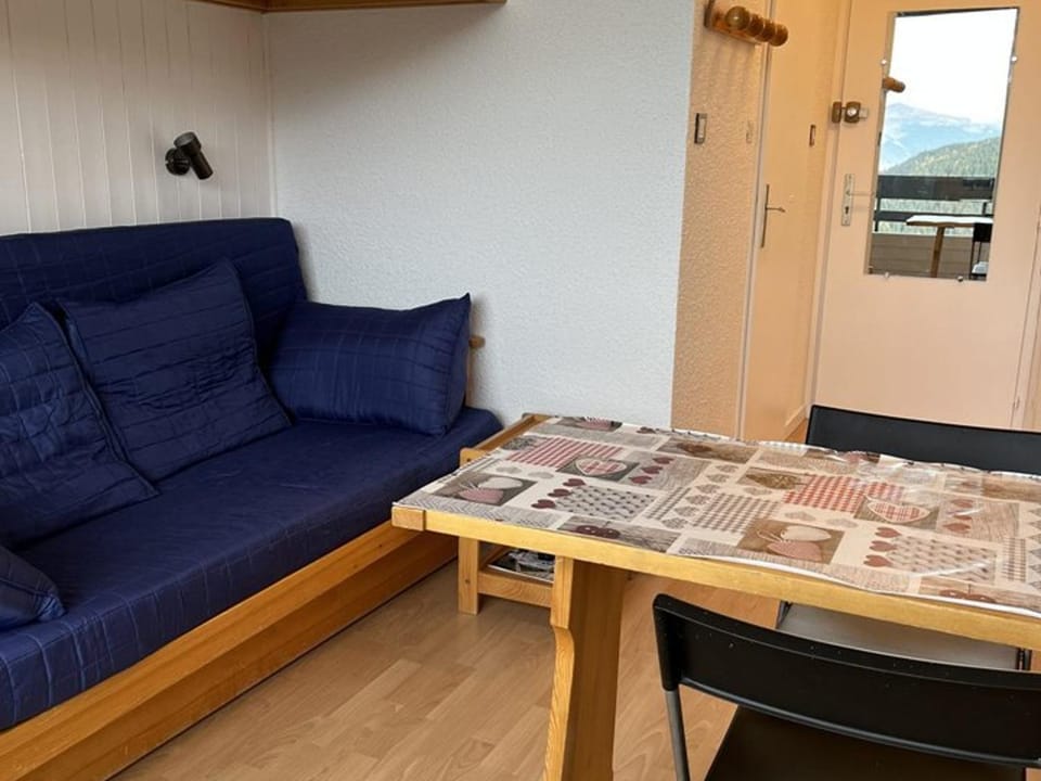 Studio cosy pour 2 avec balcon à Plan Peisey - FR-1-757-130 Apartment in Bellentre