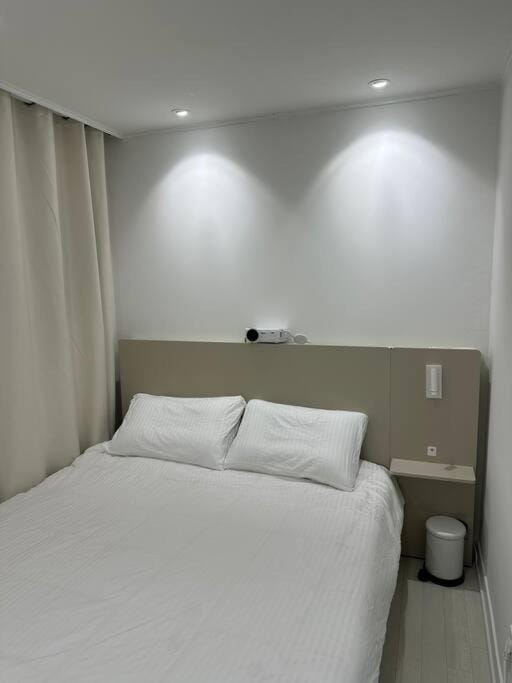 NEW OPEN - Stay Seul in Hongdae Apartment in Seoul
