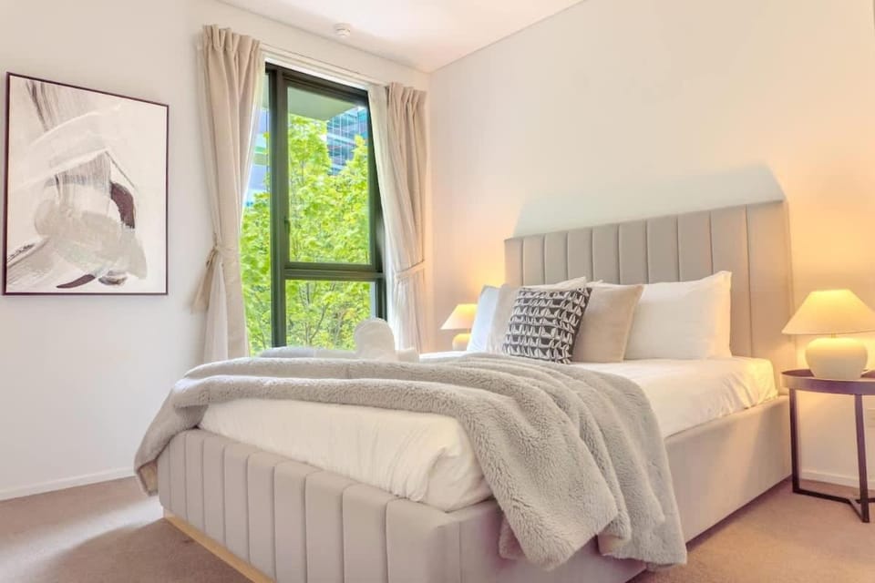 2BR Apt in Docklands WiFi City walk Water nearby Apartment in Melbourne