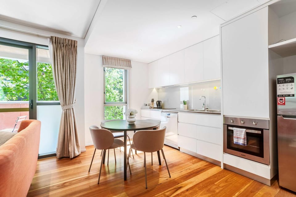 2BR Apt in Docklands WiFi City walk Water nearby Apartment in Melbourne