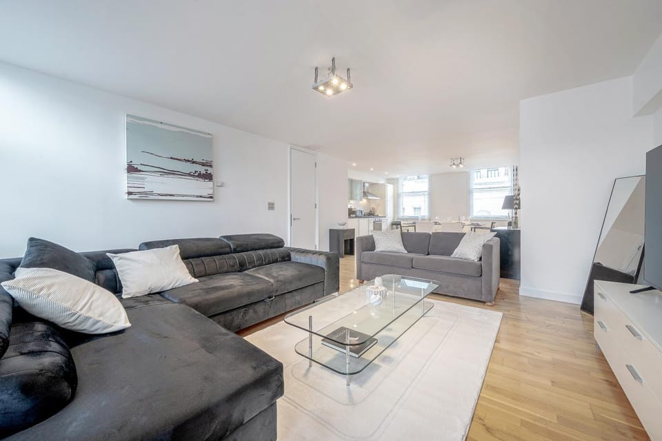 Bond street Apartment Luxury and Spacious Apartment in City of Westminster