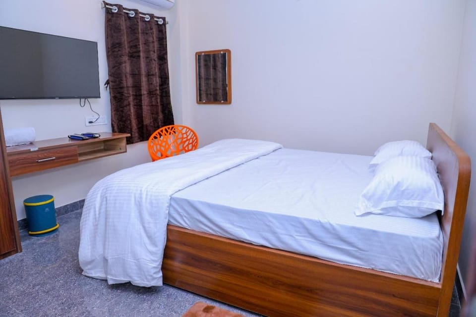 Kautilya Grand Luxury Rooms Apartment in Andhra Pradesh