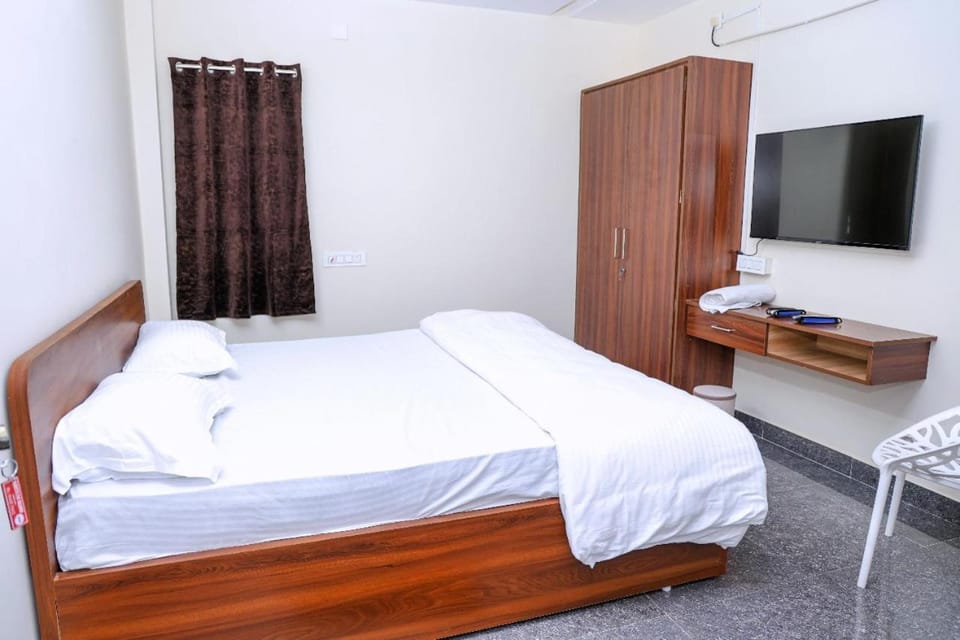 Kautilya Grand Luxury Rooms Apartment in Andhra Pradesh