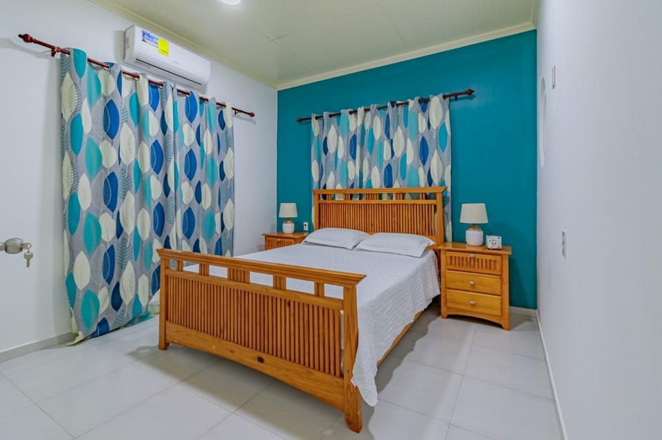 2 Bedroom Apartment near Mambo Beach Apartment in Willemstad