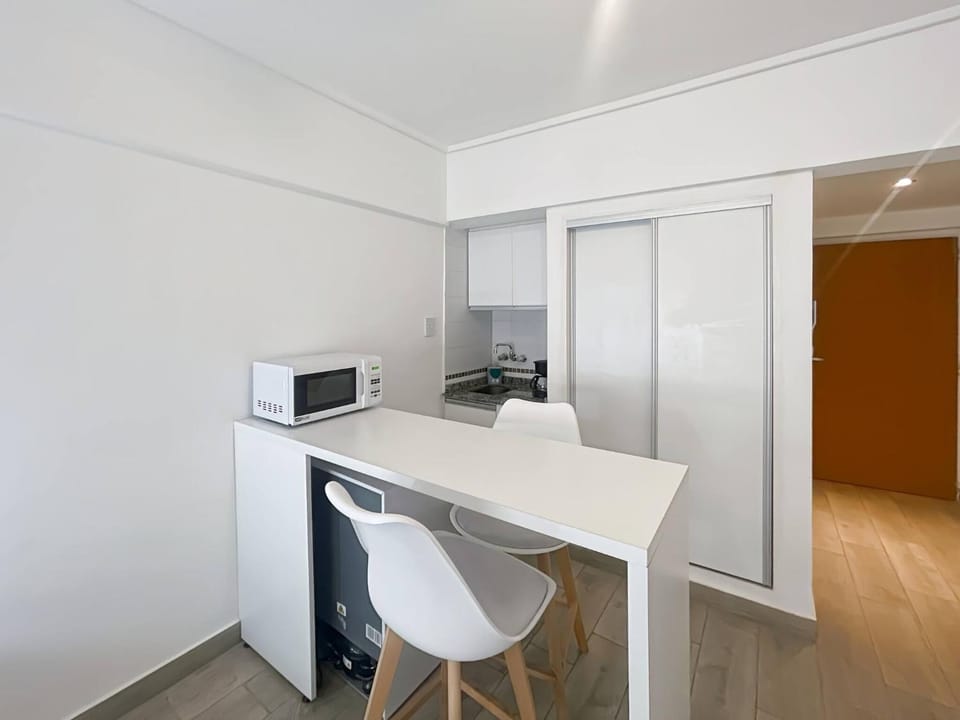 Restaurant/places to eat, Seating area, Dining area, locker, microwave, kitchen