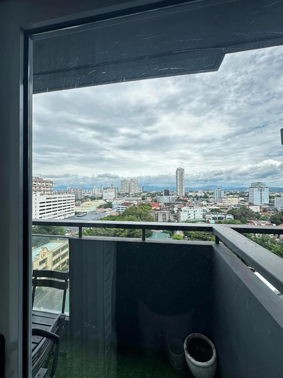 Manhattan Plaza Tower C Apartment in Pasig
