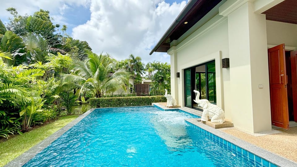 Day, Garden, Garden view, Pool view, Swimming pool, Swimming pool, sunbed