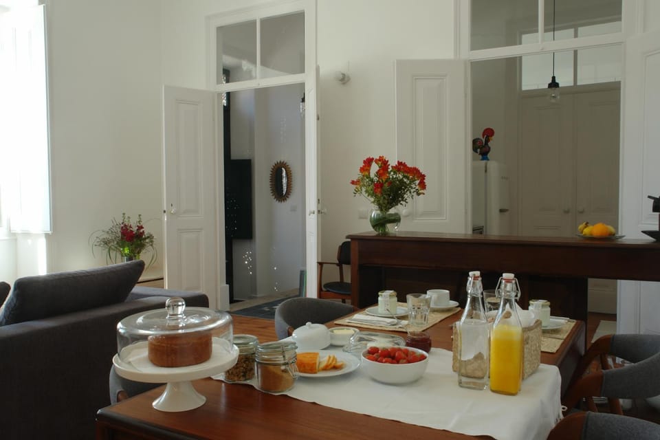 Living room, Dining area, Breakfast, Buffet breakfast