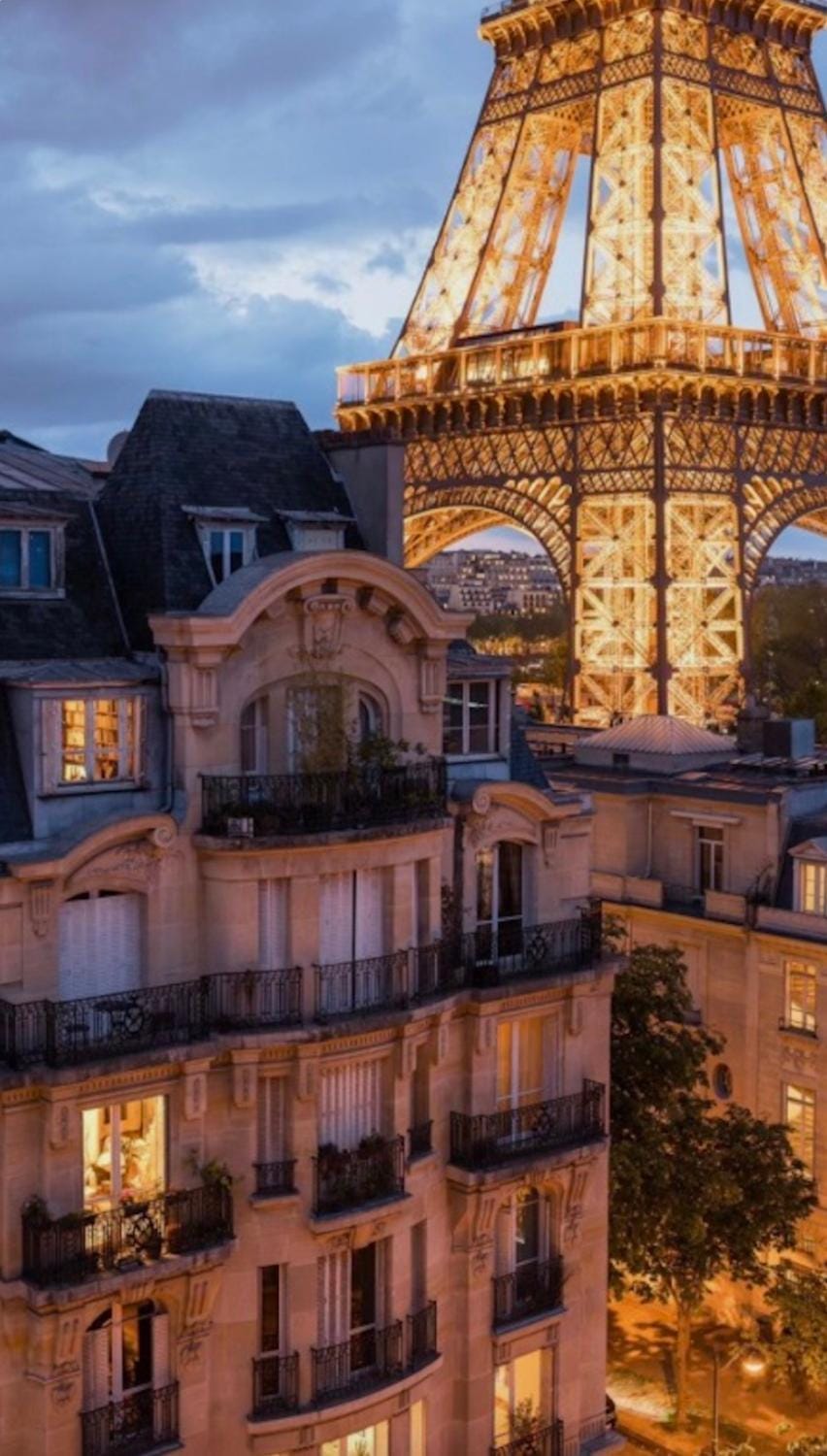 Nearby landmark, Off site, Night, Landmark view, Landmark view, VIP, VIP