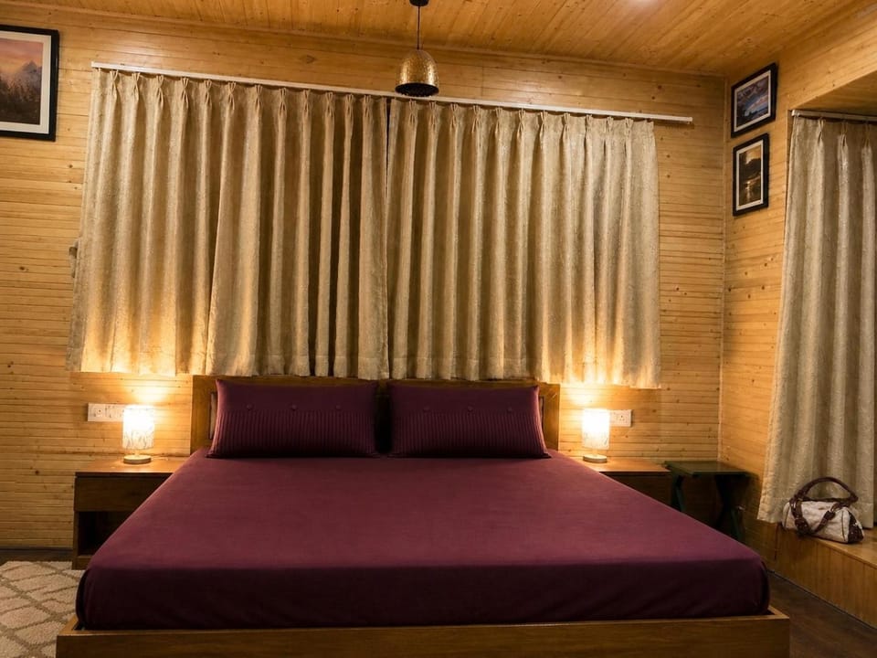 Bougainvilla Mountain Retreat Deluxe Cottages, near Bhimtal Resort in Uttarakhand