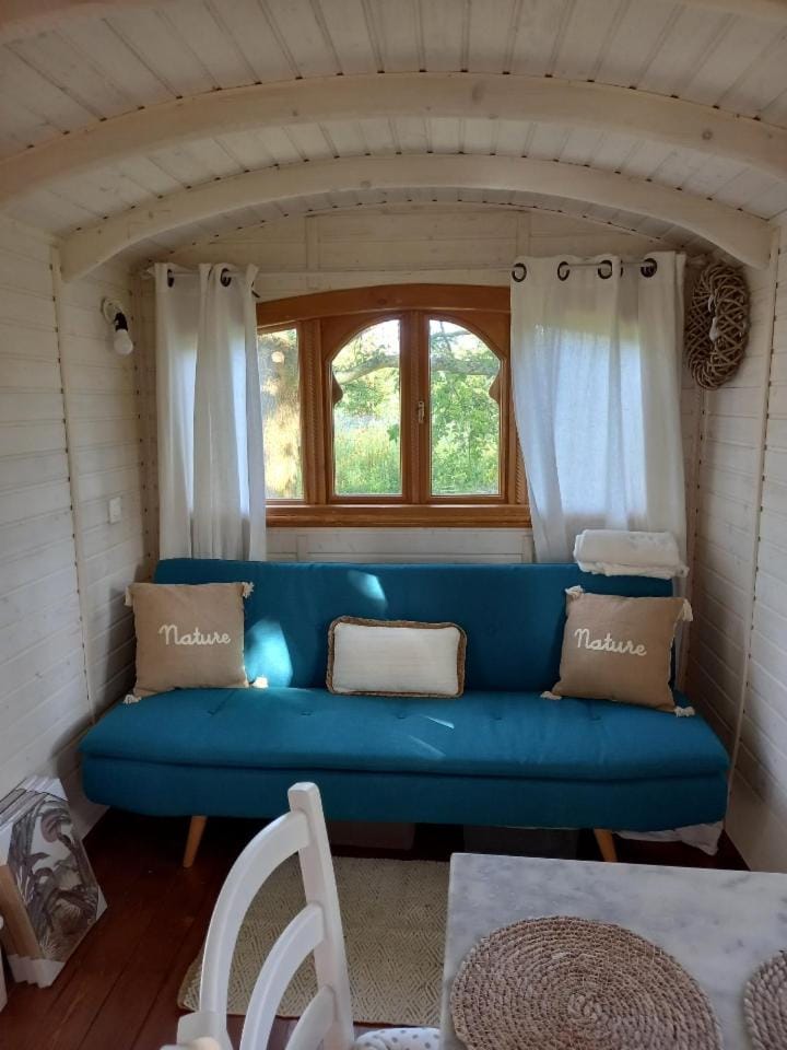 Roulotte de charme House in Hauts-de-France