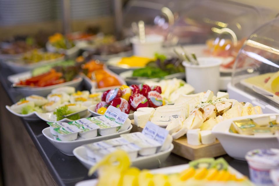 Buffet breakfast