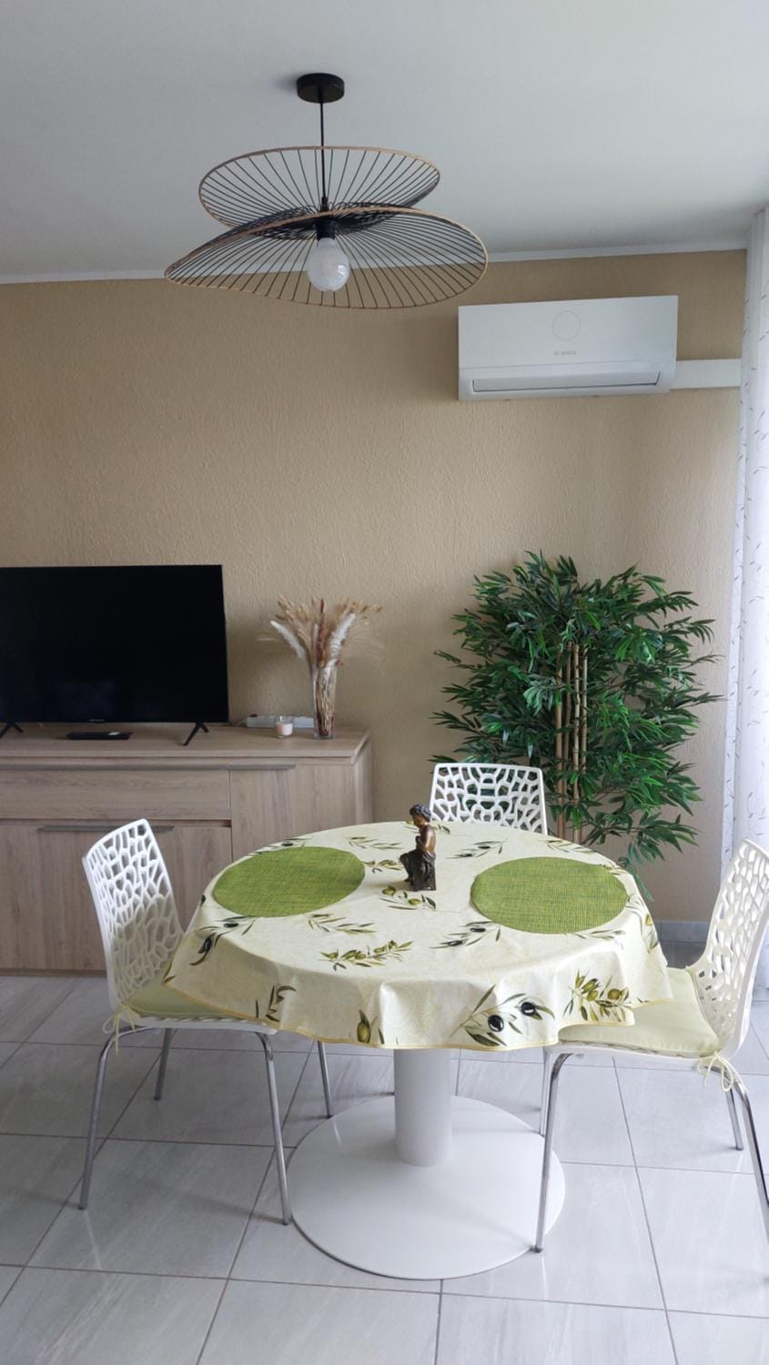 Le studio Belle Viste Apartment in Gréoux-les-Bains