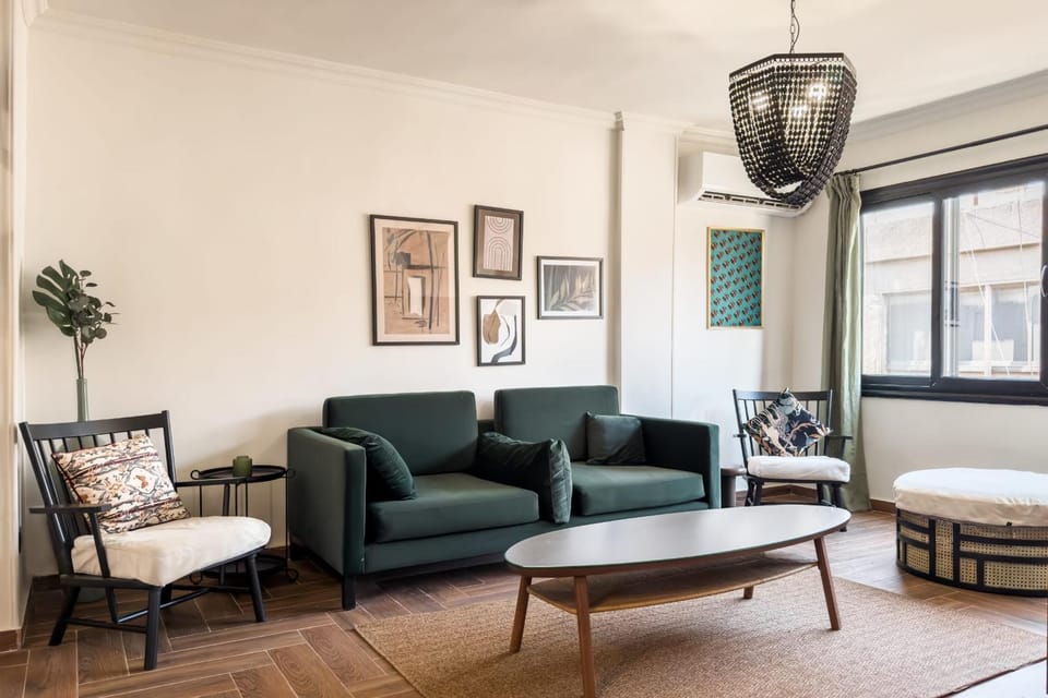 The Exotic 2BDR Apt 5 min from CAI Airport Apartment in Cairo Governorate