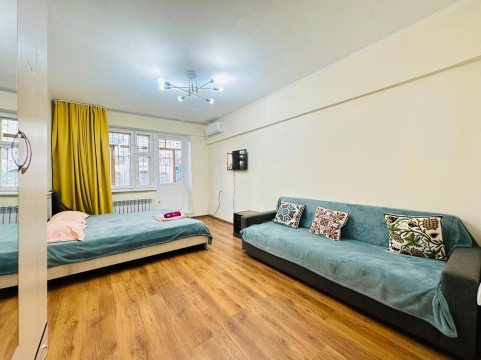 Золотой Квадрат на проспекте Достык Apartment in Almaty